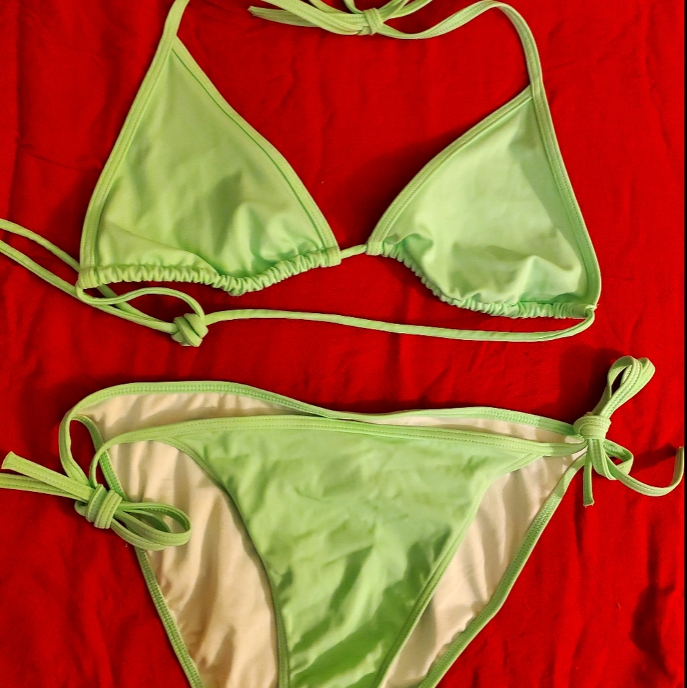Victoria's Secret Swimwear - NEVER WORN!
